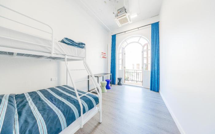 Maze Backpackers Gold Coast