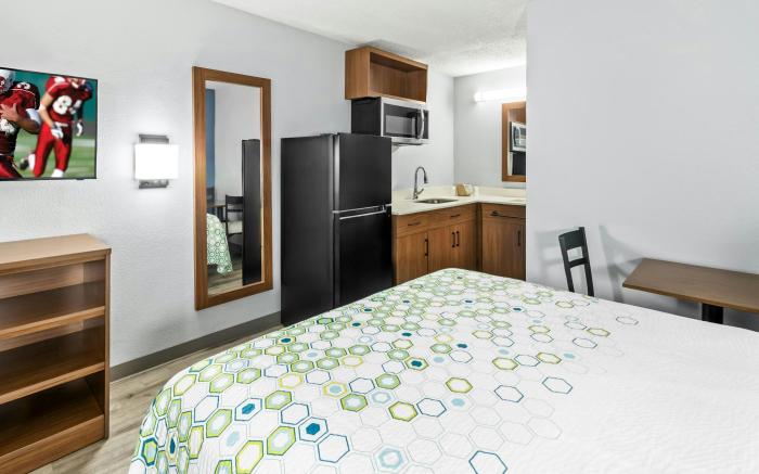 HomeTowne Studios Florence, KY-Cincinnati Airport