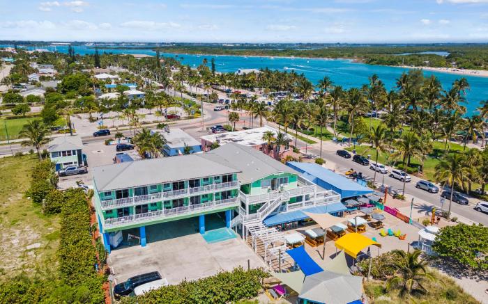 Oceanfront Inn II
