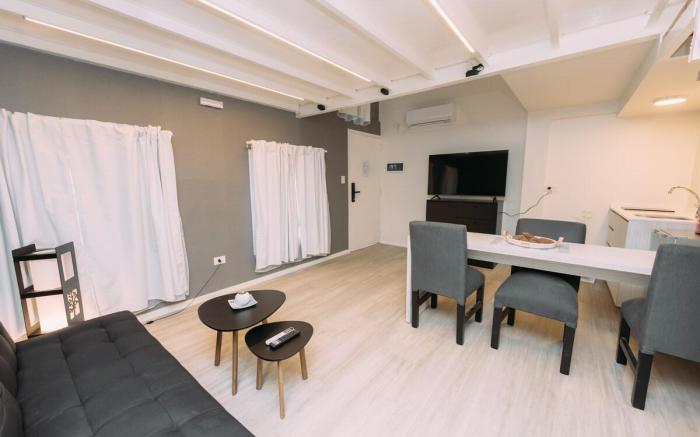 Maison Work & Travel 18 - Palermo