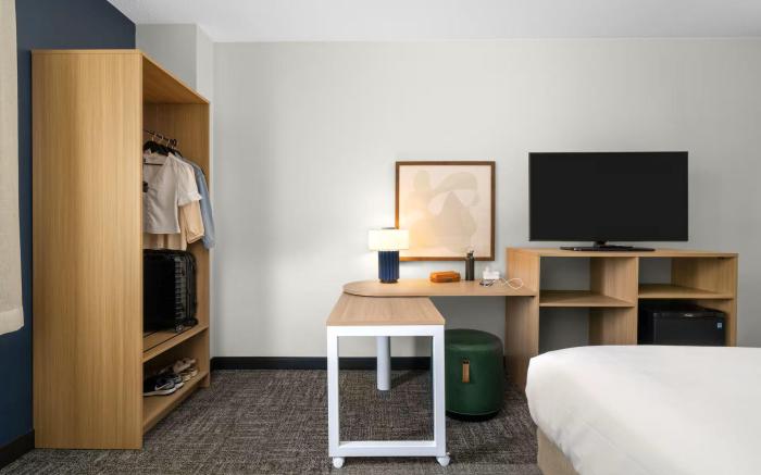 Spark by Hilton Pelham Birmingham I 65