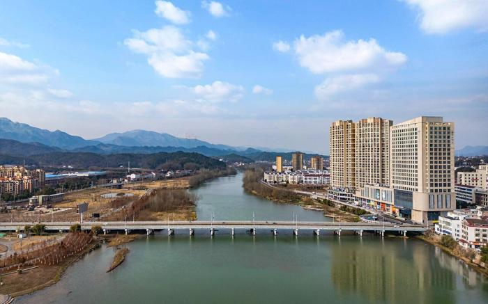 Country Inn & Suites by Radisson Yichang Yuan’an