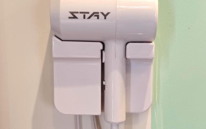 Meridin Sovo 3706  Couple Legoland Netflix BySTAY