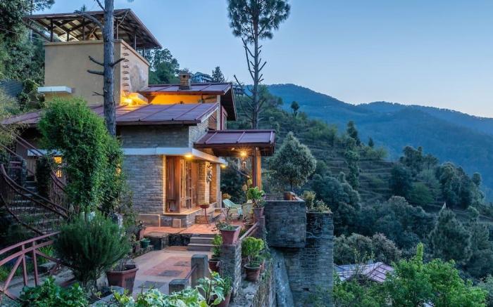 Flame of the Forest Valley View 2bhk by Roam home