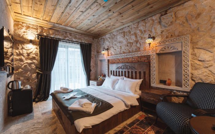 ALİN STONE HOUSE