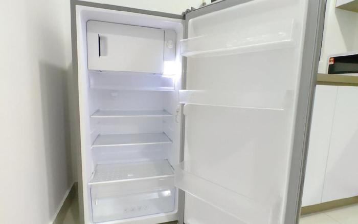 Meridin Sovo 2802  Couple Legoland Netflix BySTAY