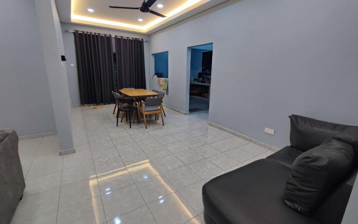 Mikayla Pool Homestay Gadek Alor Gajah