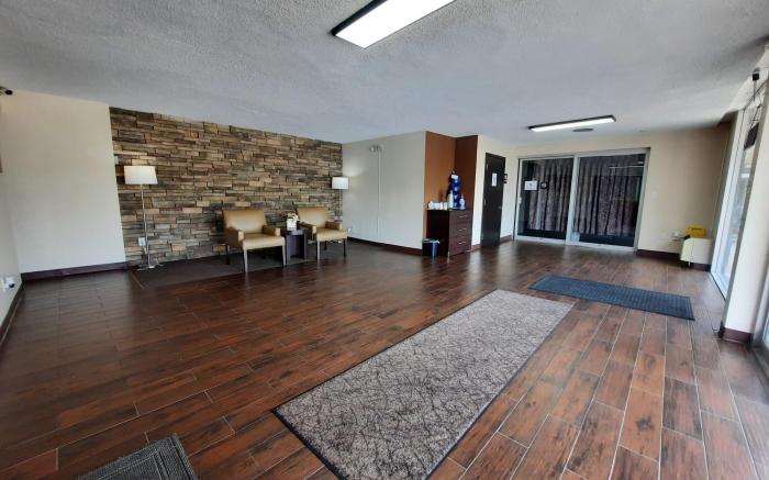 Americas Best Value Inn Moline