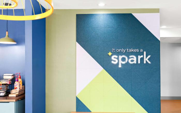 Spark by Hilton Springfield Southwest