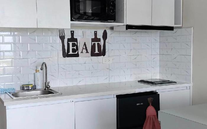near beaches staycation unit 1022