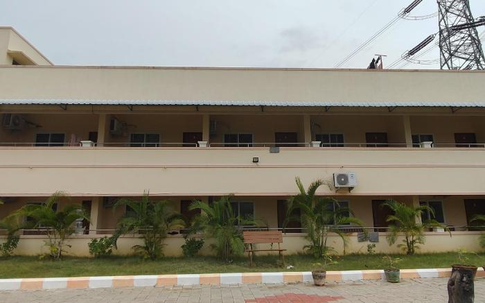 Ayyans Park inn 