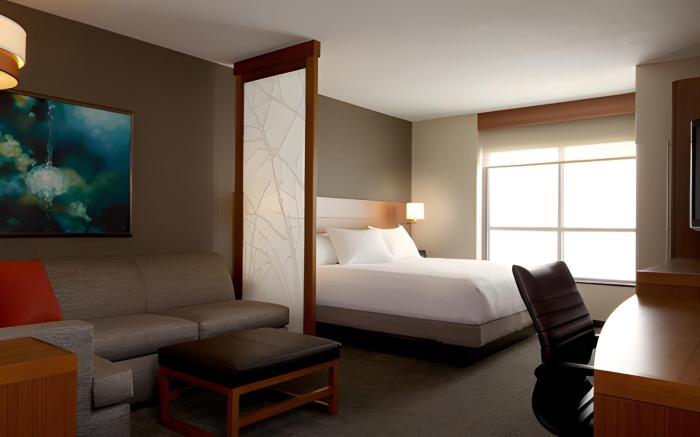 Hyat Place Fort Wayne- Northwest