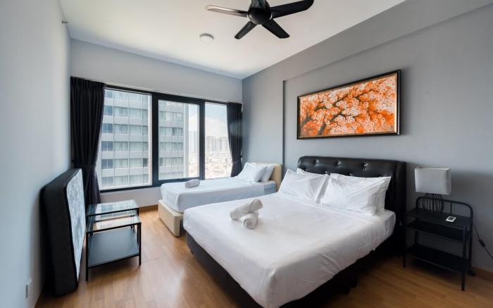 Seaview Tropicana218 3BR 2CP