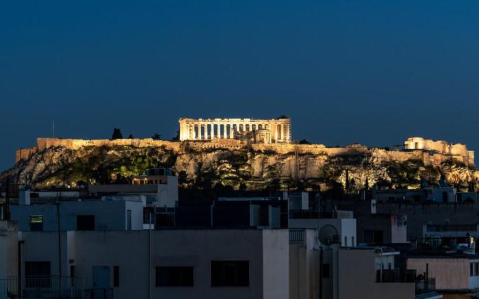 Geraniou Boutique Spot