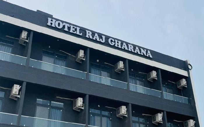 Hotel Rajgharana