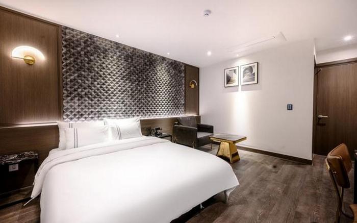 Gunsan Mari Hotel Gyeongjang branch 