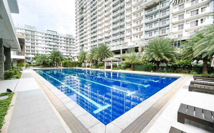 Verdon Parc 2BR  Unit with balcony and Ocean View
