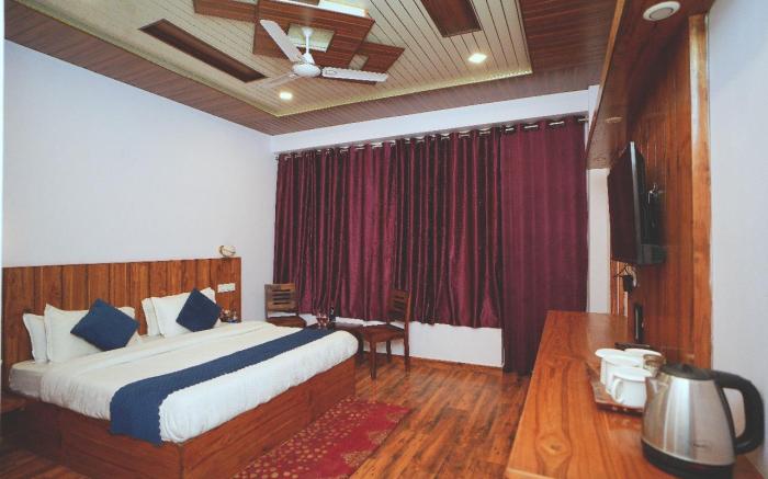 Himgiri Hotel & resort Kasauli 