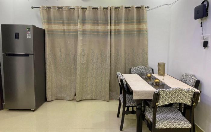 SRT HOMELY STAY 3BHK WITH ALL amenities 