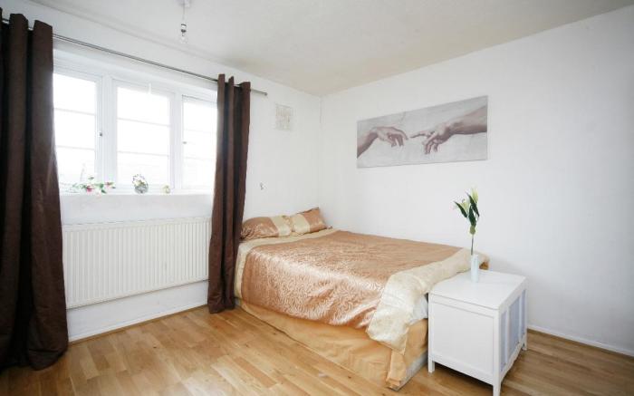 London standard double room for 2