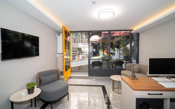 ROBİN HOTEL