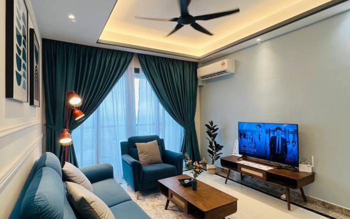 Luxurious Seaview 2BR at R&F Seine Region by ANJU