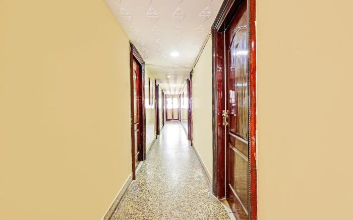 Super Hotel O Besant Road