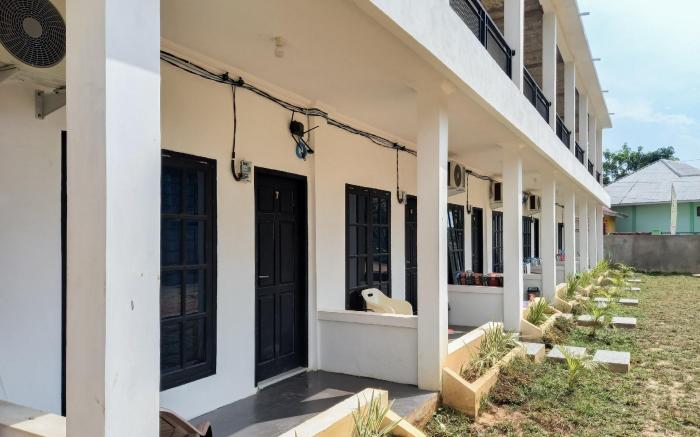 RedDoorz Syariah near Jamtos Lorong Hamba
