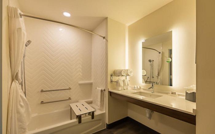 Courtyard by Marriott Atlanta Dunwoody