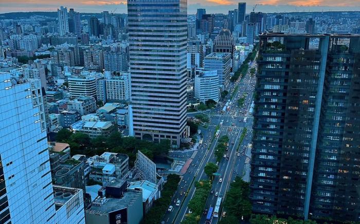 勤美高樓層雙面窗景觀房29樓