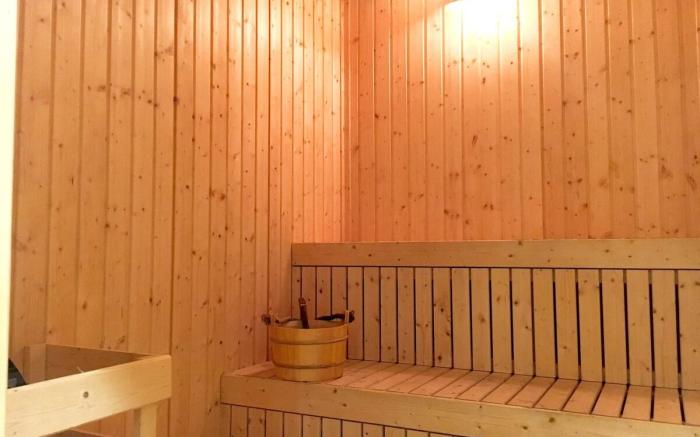 Large 4Bed w Jacuzzi Bathtub@CIQ - 3 free parking