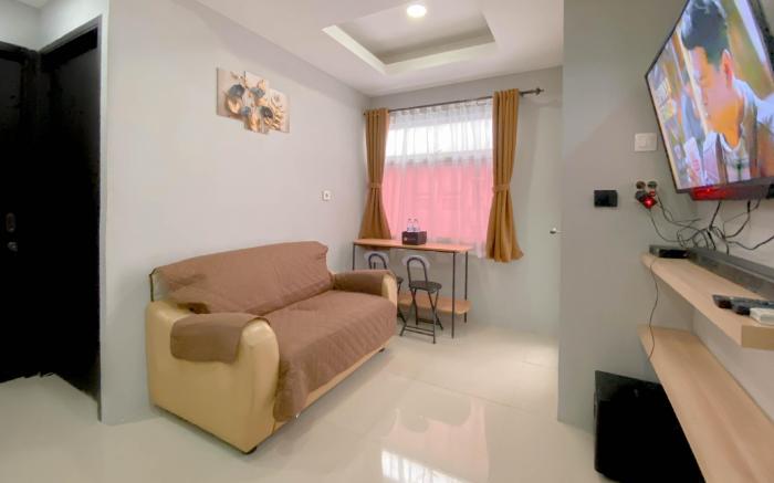 Majestic 2BR at Apt Grand Asia Afrika By Travelio