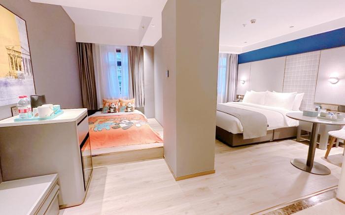LANOU Hotel Shenzhen Luohu Ruipeng Building