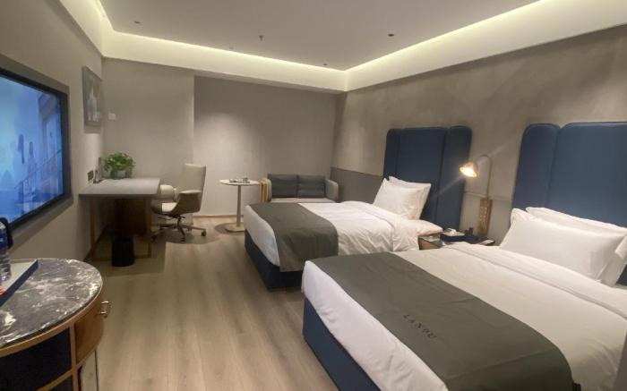 LANOU HotelNingde Fu'an High-Speed Railway Station