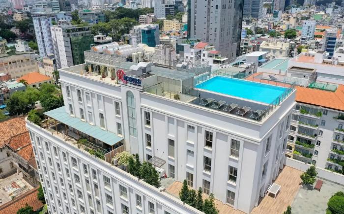 Saigon Pavillon Suites