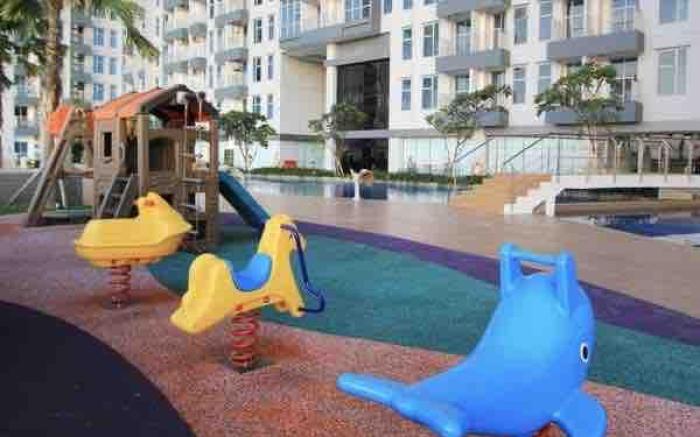 La Rosa III at Anderson Tower