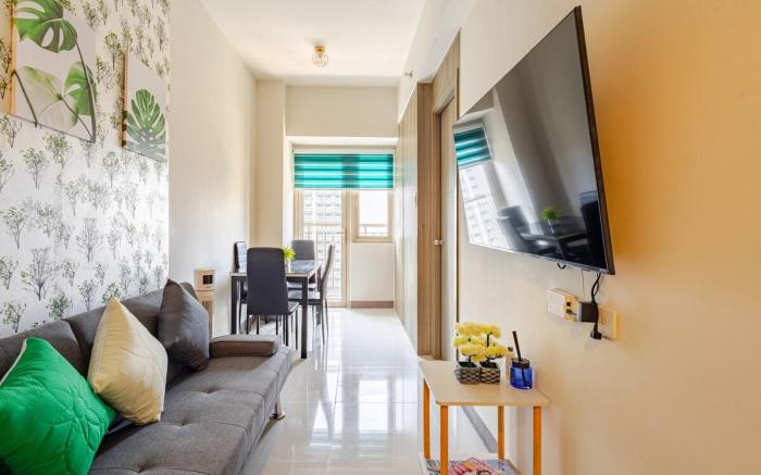 The Prestige Bayview with Balcony