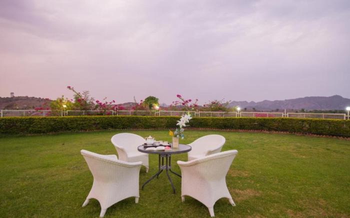 ELIVAAS Shourya Celesta Luxe 3BHK Villa with Pvt Pool, Udaipur