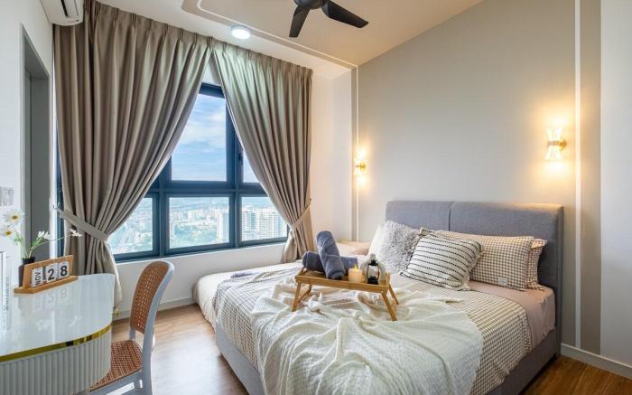 The Rest Nest Modern M Vertica 4BR Infinity Pool