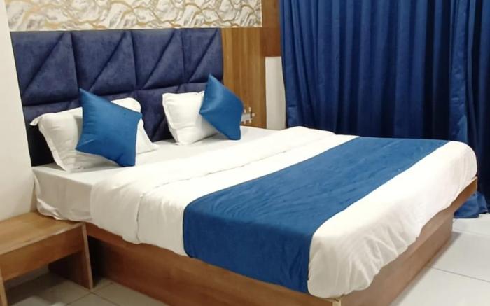 Hotel Madhur