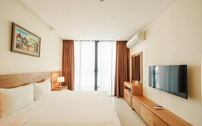 The Beach 1 BR apartment|CENTER