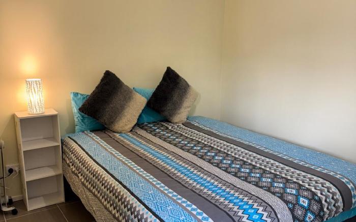 Brand new bedroom in a beautiful suburb