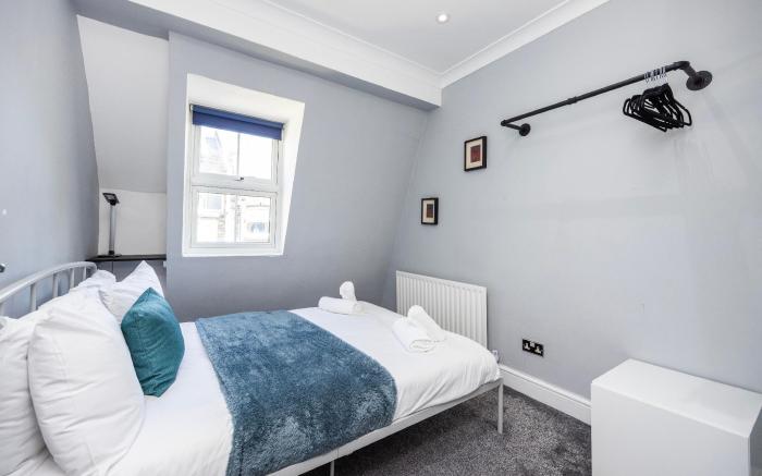 Modern 1 BR Near Brick Lane