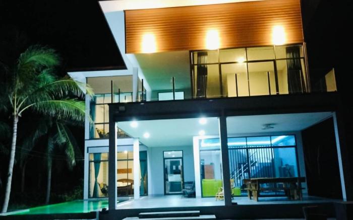 Pool Villa Romance