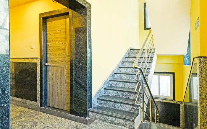 Hotel O Vaishnavi Grand