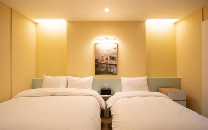 Gyeongsan Instar Hotel