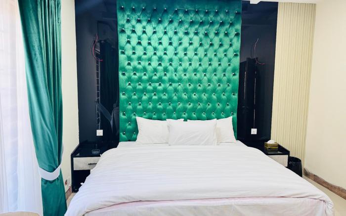 Rose valet guest house