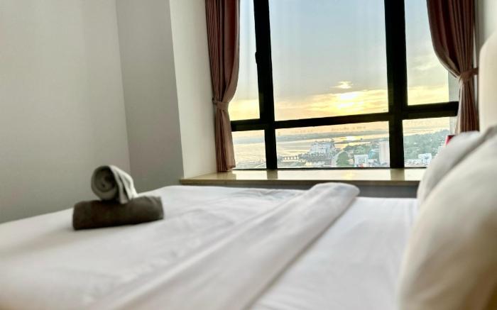 Luxury Sea View 2 Bedroom @R&F