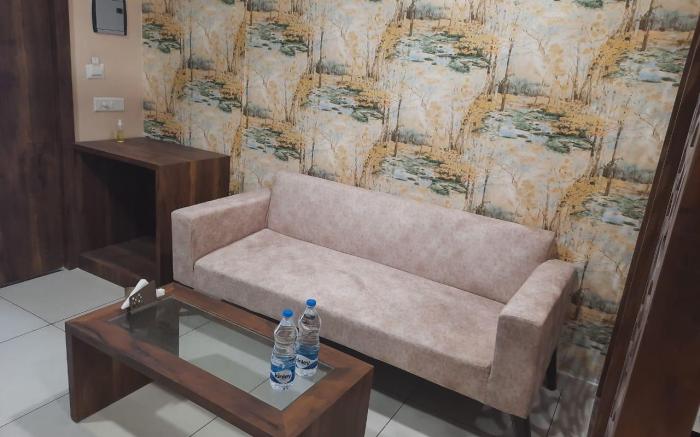 Luxury club soho motia 