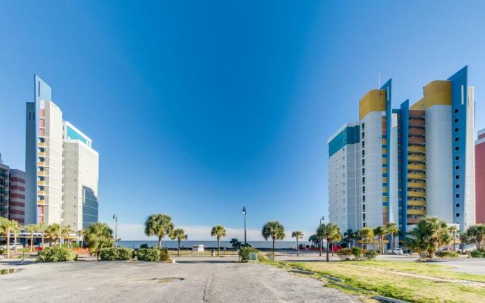 Atlantica Resort Condo🍹Oceanfront 🍹